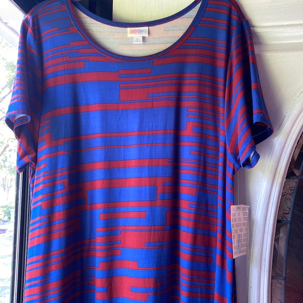Brand new Carly with tags